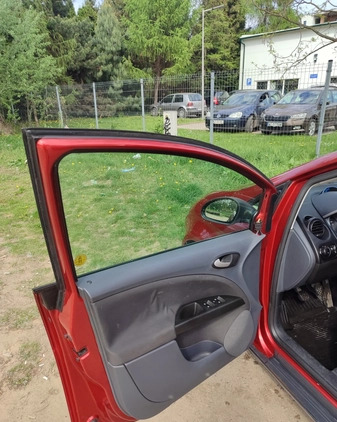 Seat Toledo cena 10000 przebieg: 368018, rok produkcji 2007 z Warszawa małe 191
